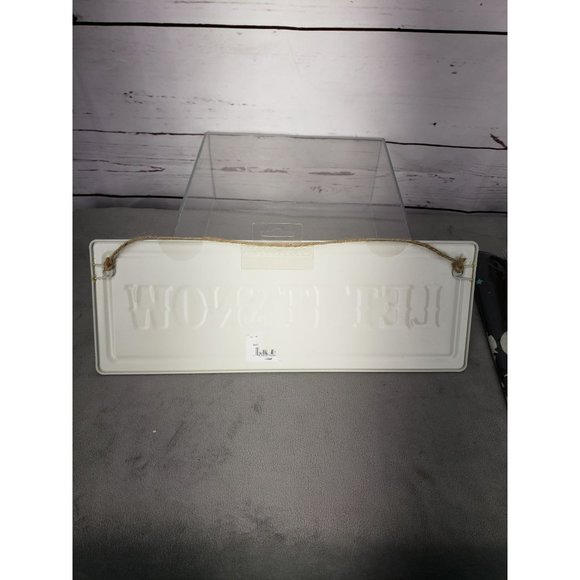 Let It Snow White Gold Lettering Metal Hanging Christmas Decor - Picture 3 of 7